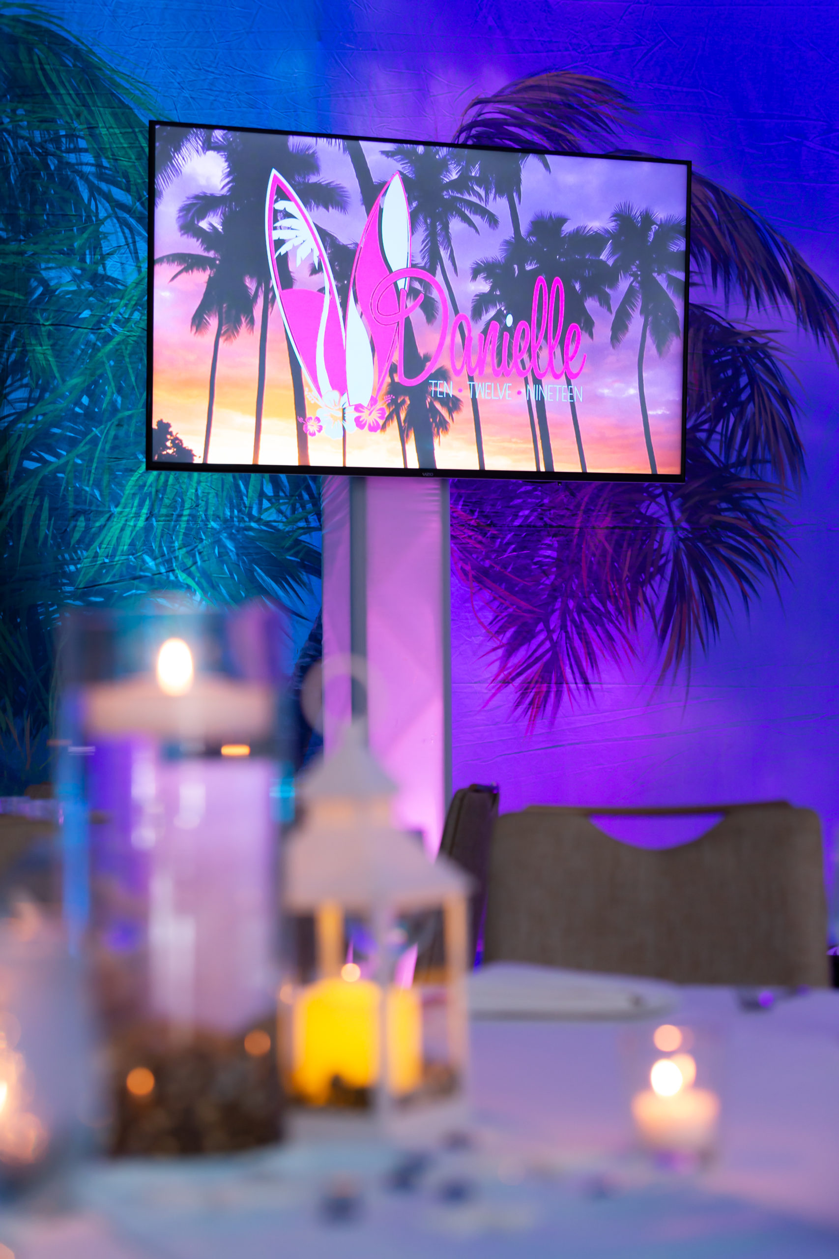 Danielle's Beachy Bat Mitzvah at Marriott Gaithersburg | Pop Color Events | Adding a Pop of Color to Bar & Bat Mitzvahs in DC, MD & VA 