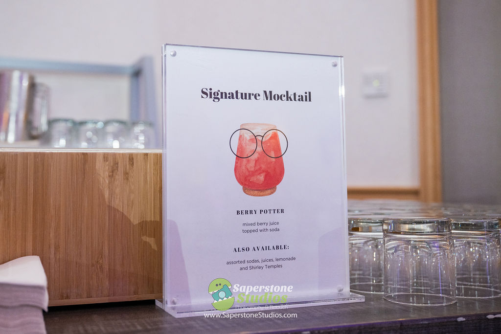 mocktail sign | Pop Color Events | Adding a Pop of Color to Bar & Bat Mitzvahs in DC, MD & VA | Photo by: Saperstone Studios