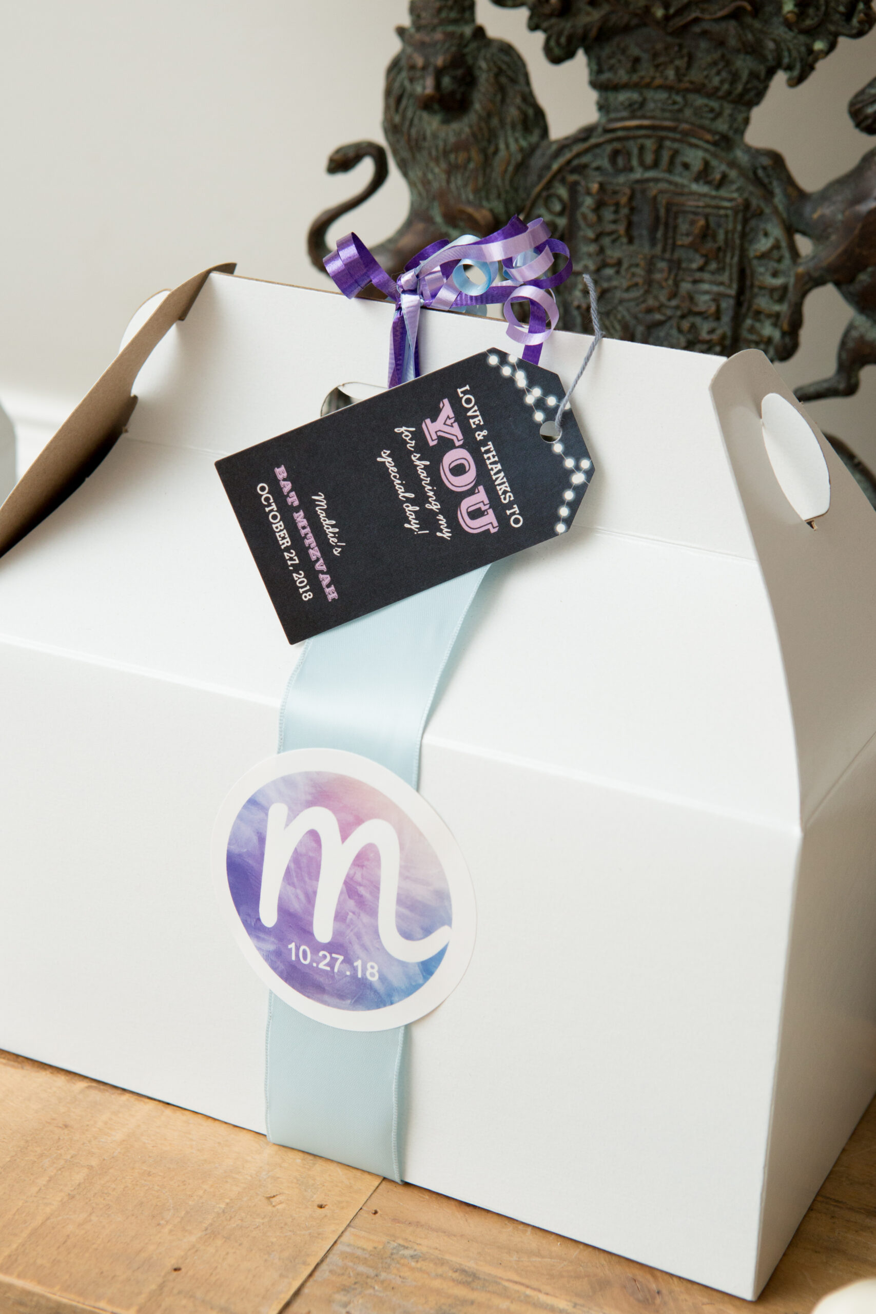 Out of Town gift bag | Pop Color Events | Adding a Pop of Color to Bar & Bat Mitzvahs in DC, MD & VA | Photo by: Jess Latos Photography